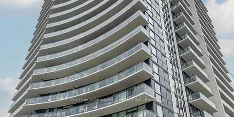 Photo 3 at 302 - 1461 Lawrence Avenue W, Amesbury, Toronto
