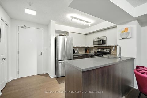 Photo 13 at 116 - 11 St Joseph Street, Bay Street Corridor, Toronto