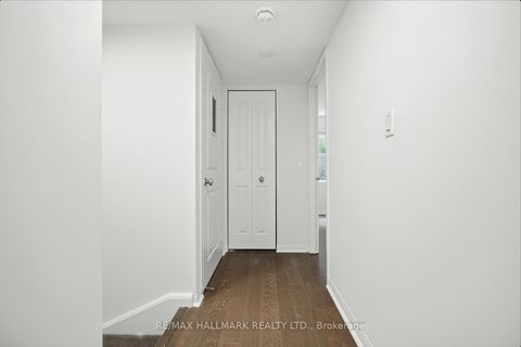 Photo 21 at 116 - 11 St Joseph Street, Bay Street Corridor, Toronto
