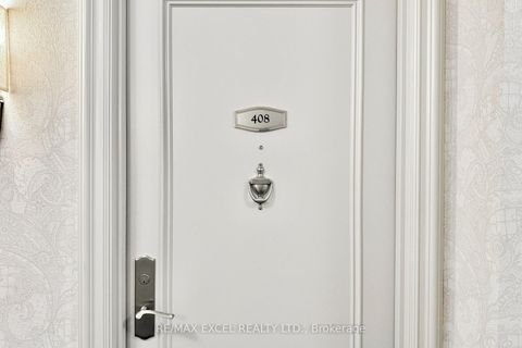Photo 6 at 408 - 10101 Yonge Street N, Crosby, Richmond Hill