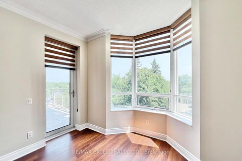 Photo 14 at 408 - 10101 Yonge Street N, Crosby, Richmond Hill