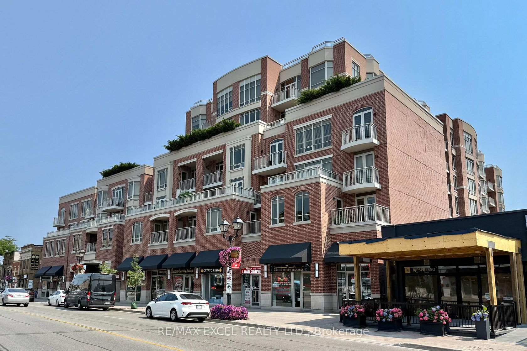 408 - 10101 Yonge Street N, Crosby, Richmond Hill 