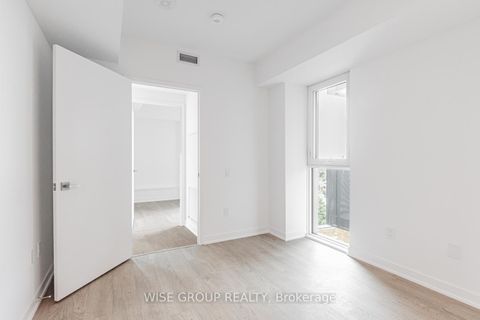 Photo 13 at 906 - 500 Wilson Avenue, Clanton Park, Toronto