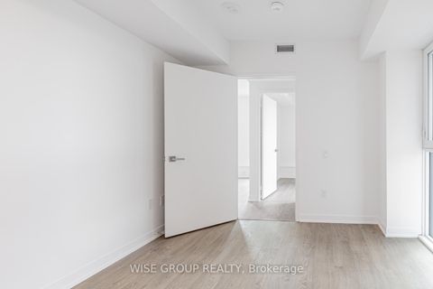 Photo 14 at 906 - 500 Wilson Avenue, Clanton Park, Toronto