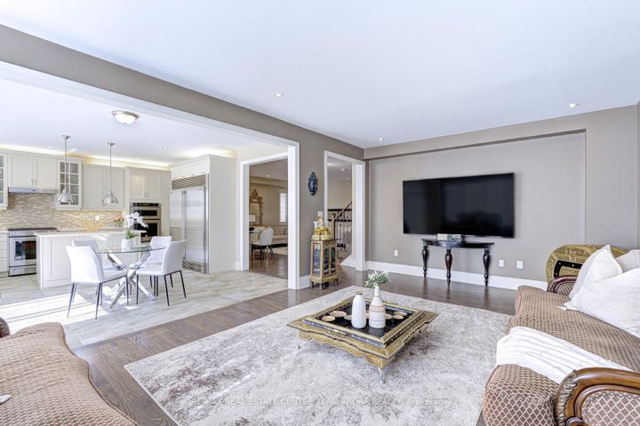Photo 13 at 313 Buick Boulevard, Northwest Brampton, Brampton