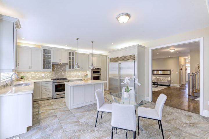 Photo 15 at 313 Buick Boulevard, Northwest Brampton, Brampton