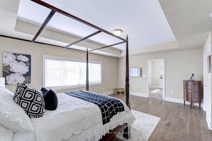Photo 23 at 313 Buick Boulevard, Northwest Brampton, Brampton