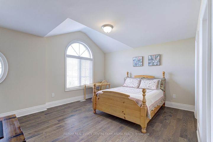Photo 33 at 313 Buick Boulevard, Northwest Brampton, Brampton