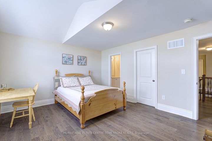 Photo 34 at 313 Buick Boulevard, Northwest Brampton, Brampton