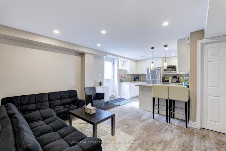 Photo 40 at 313 Buick Boulevard, Northwest Brampton, Brampton