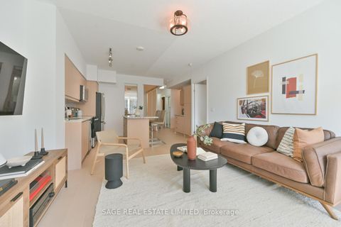 Photo 12 at 702 - 215 Fort York Boulevard, Niagara, Toronto