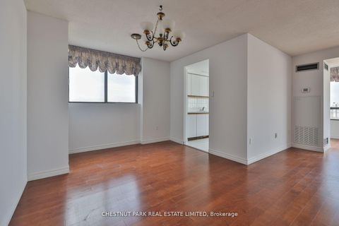 Photo 6 at 1109 - 7601 Bathurst Street, Yorkhill, Vaughan