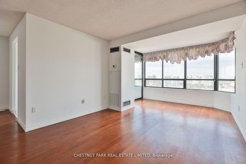 Photo 15 at 1109 - 7601 Bathurst Street, Yorkhill, Vaughan