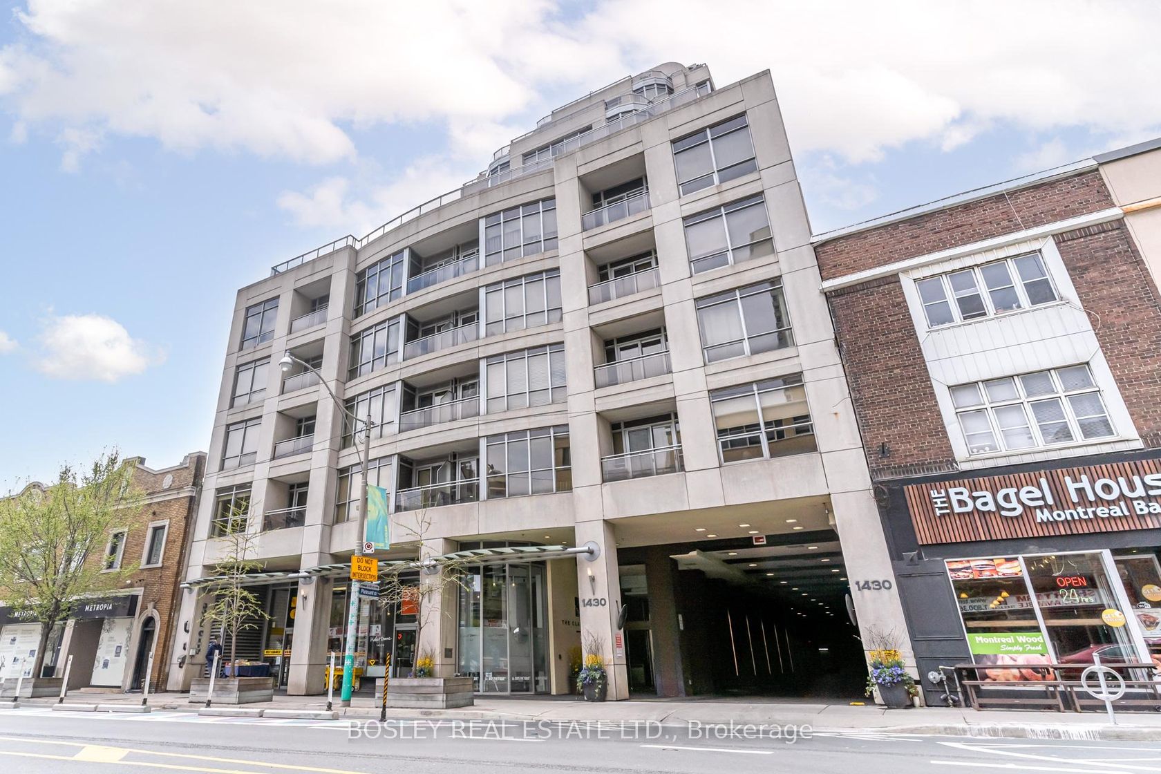 205 - 1430 Yonge Street, St. Clair, Toronto 