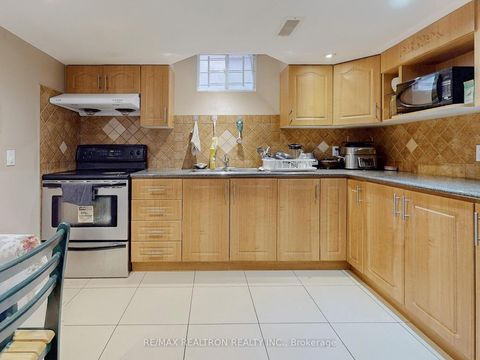 Photo 35 at 47 Skipperhill Crescent, Rouge E11, Toronto