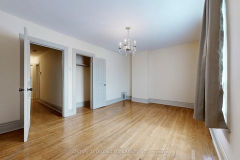 Photo 15 at 60 Ulster Street, University, Toronto