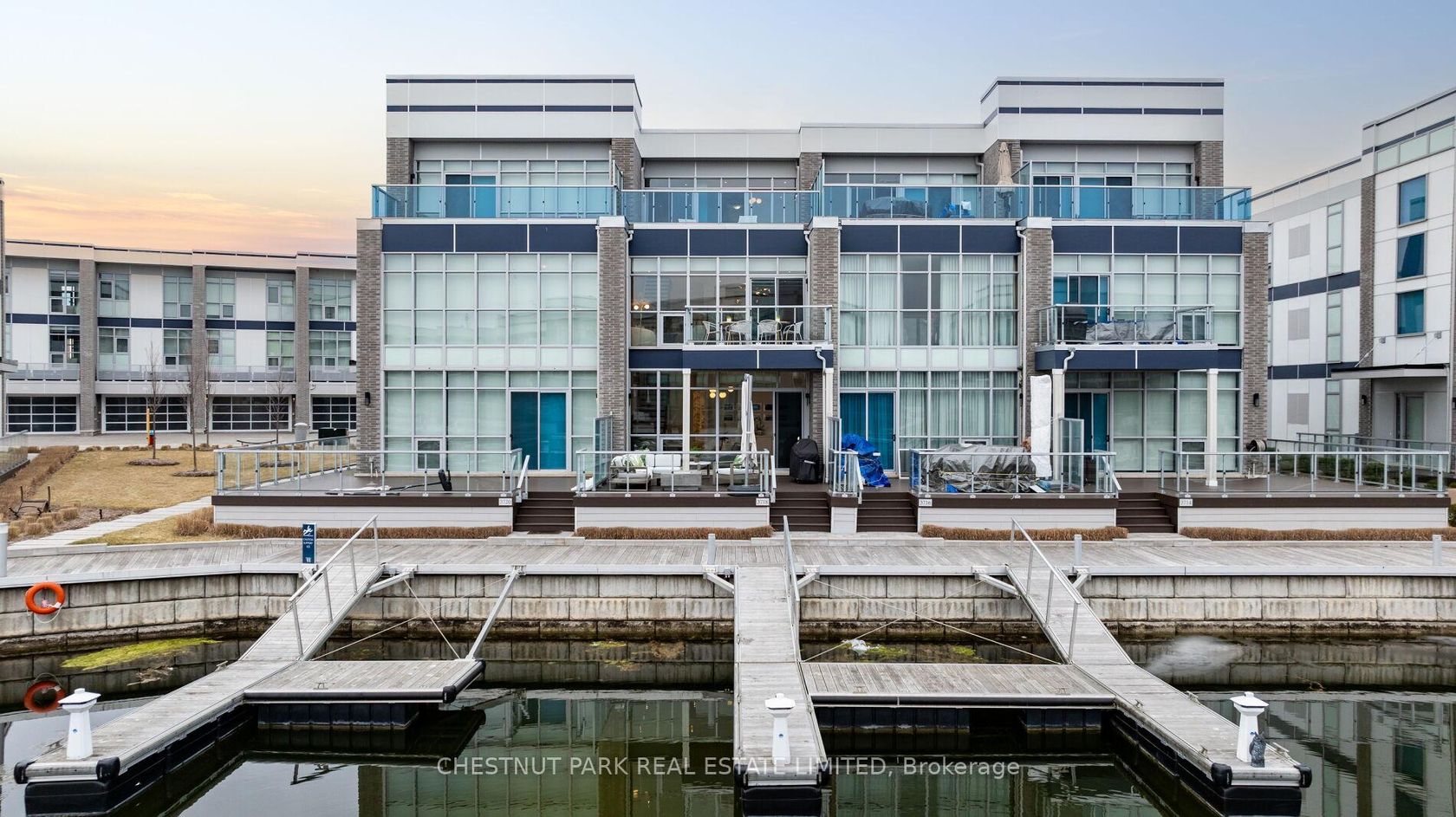 3718 Mangusta Court, Rural Innisfil, Innisfil photo number 2