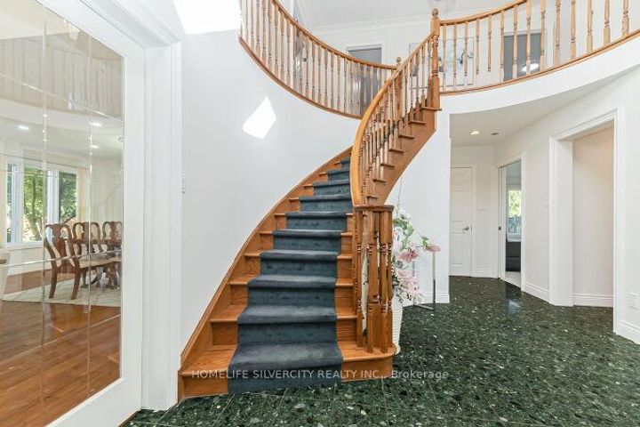 Photo 20 at 126 Montmorency Drive, Red Hill, Hamilton