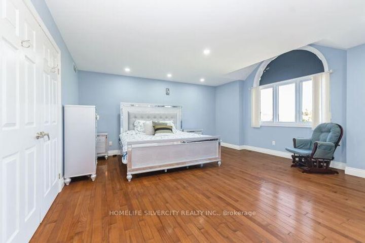 Photo 22 at 126 Montmorency Drive, Red Hill, Hamilton
