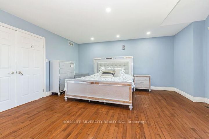 Photo 23 at 126 Montmorency Drive, Red Hill, Hamilton