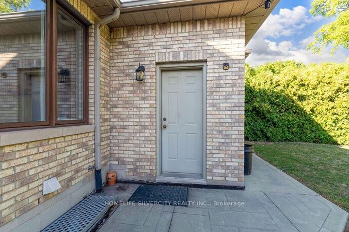 Photo 35 at 126 Montmorency Drive, Red Hill, Hamilton