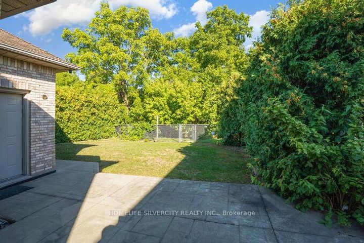 Photo 40 at 126 Montmorency Drive, Red Hill, Hamilton