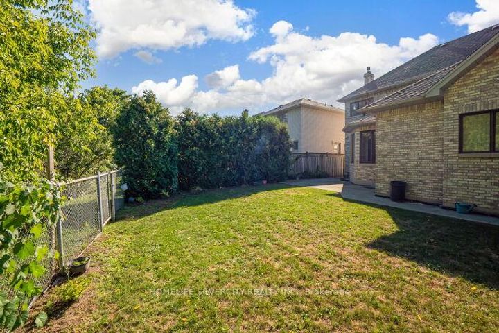 Photo 41 at 126 Montmorency Drive, Red Hill, Hamilton