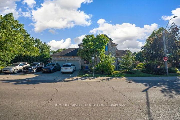 Photo 42 at 126 Montmorency Drive, Red Hill, Hamilton