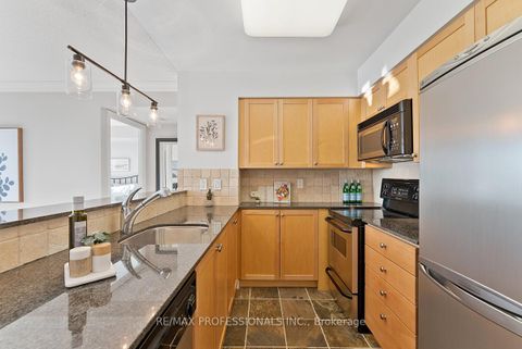 Photo 3 at 1004 - 2121 Lake Shore Boulevard W, Mimico, Toronto