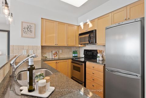 Photo 4 at 1004 - 2121 Lake Shore Boulevard W, Mimico, Toronto