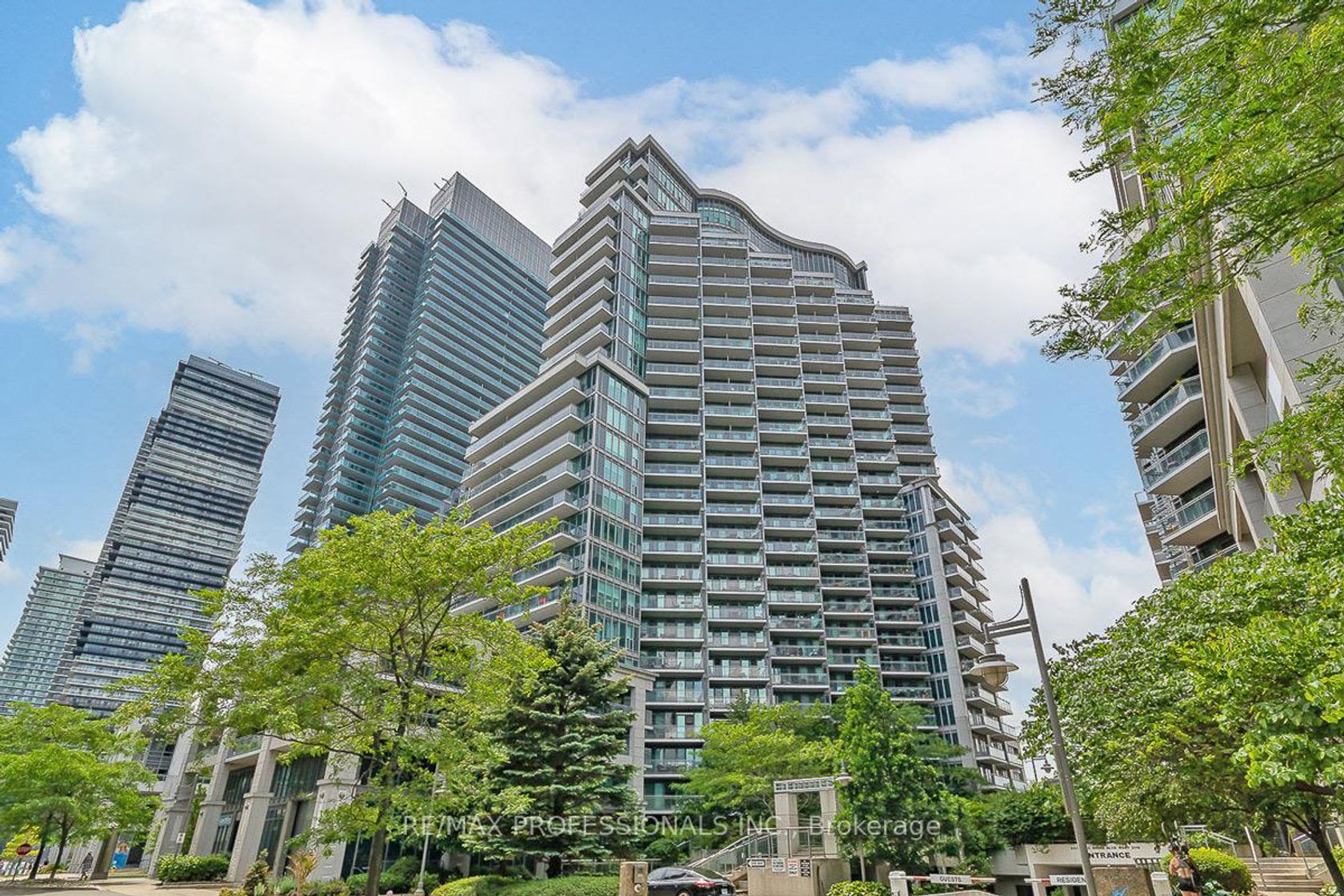 1004 - 2121 Lake Shore Boulevard W, Mimico, Toronto 