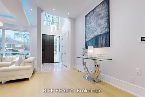 Photo 2 at 615 Briar Hill Avenue, Forest Hill North, Toronto