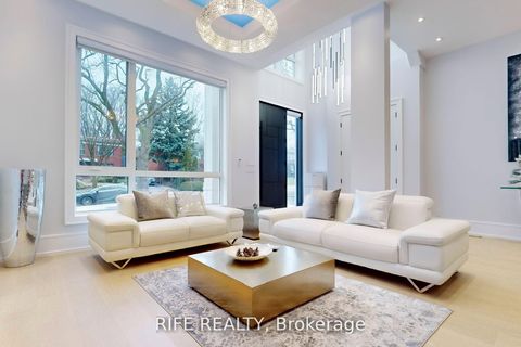 Photo 3 at 615 Briar Hill Avenue, Forest Hill North, Toronto