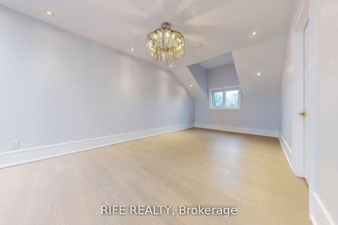 Photo 34 at 615 Briar Hill Avenue, Forest Hill North, Toronto