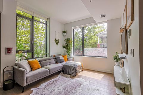 Photo 4 at 101 - 530 Indian Grove, Junction Area, Toronto
