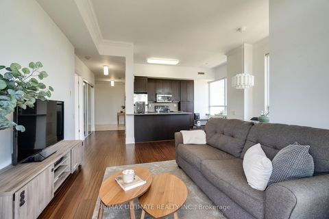 Photo 8 at LPH9 - 777 STEELES Avenue, Newtonbrook West, Toronto