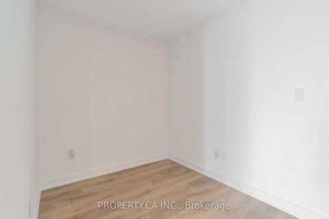 Photo 17 at 3103 - 501 Yonge Street, Yonge Corridor, Toronto