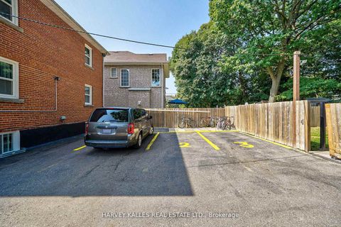 Photo 3 at 40 Dominion Road, Long Branch, Toronto