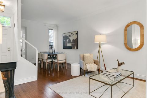 Photo 3 at 48 Salisbury Avenue, South St. James Town, Toronto