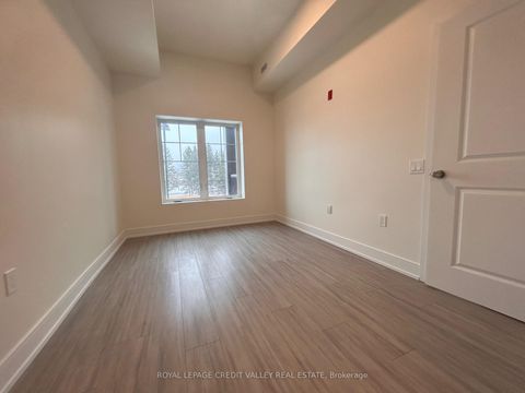 Photo 11 at 201 - 121 Mary Street, Creemore, Clearview