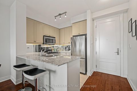 Photo 3 at 717 - 20 Bloorview Place, Don Valley Village, Toronto