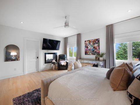Photo 24 at 29 Kylemount Court, Patterson, Vaughan