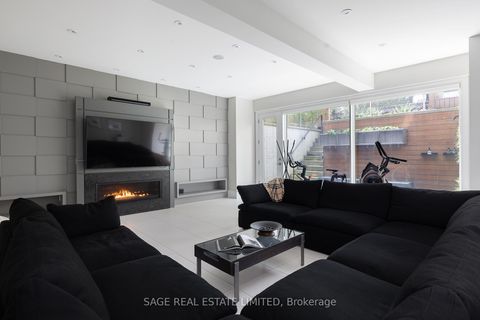 Photo 37 at 40 Hoyle Avenue, Mount Pleasant East, Toronto