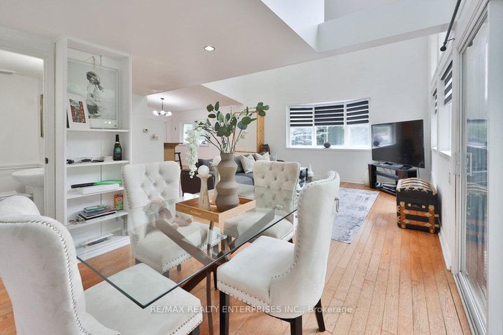Photo 22 at 708 Montbeck Crescent, Lakeview, Mississauga