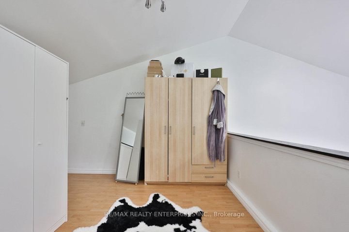 Photo 28 at 708 Montbeck Crescent, Lakeview, Mississauga