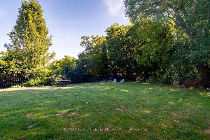 Photo 41 at 708 Montbeck Crescent, Lakeview, Mississauga