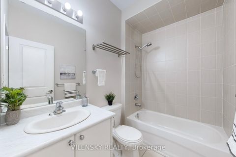 Photo 24 at 162 Golden Trail, Patterson, Vaughan