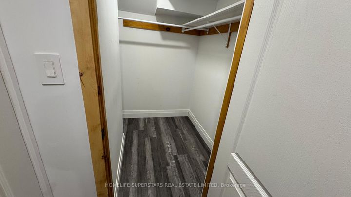 Photo 30 at 159 Richvale Drive S, Heart Lake East, Brampton