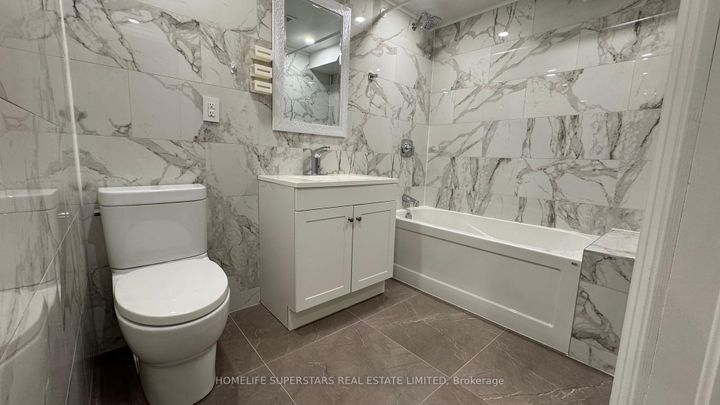 Photo 31 at 159 Richvale Drive S, Heart Lake East, Brampton