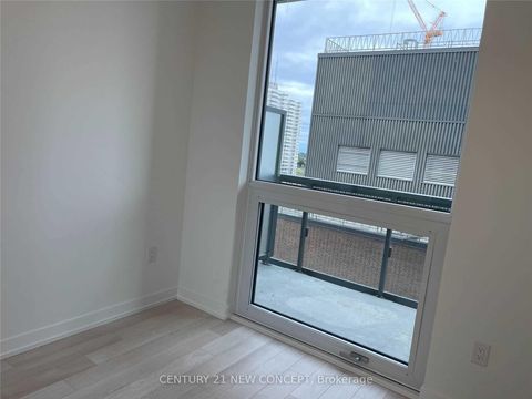 Photo 6 at 1204 - 39 roehampton Avenue, Mount Pleasant West, Toronto